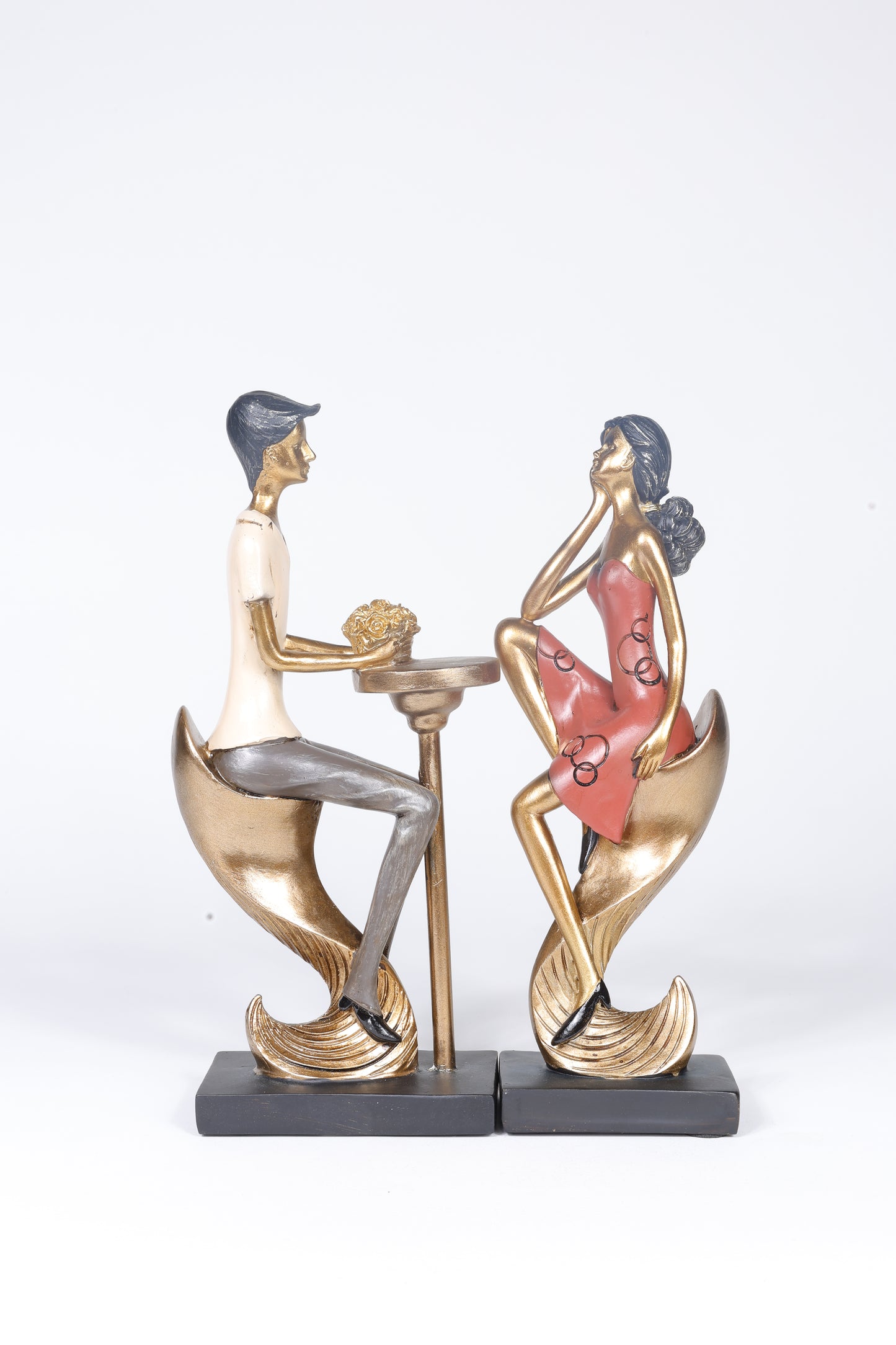 Date Night Bliss – Romantic Couple Showpiece