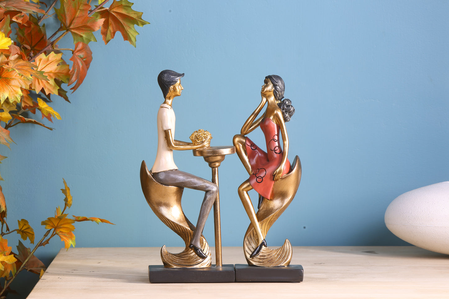 Date Night Bliss – Romantic Couple Showpiece